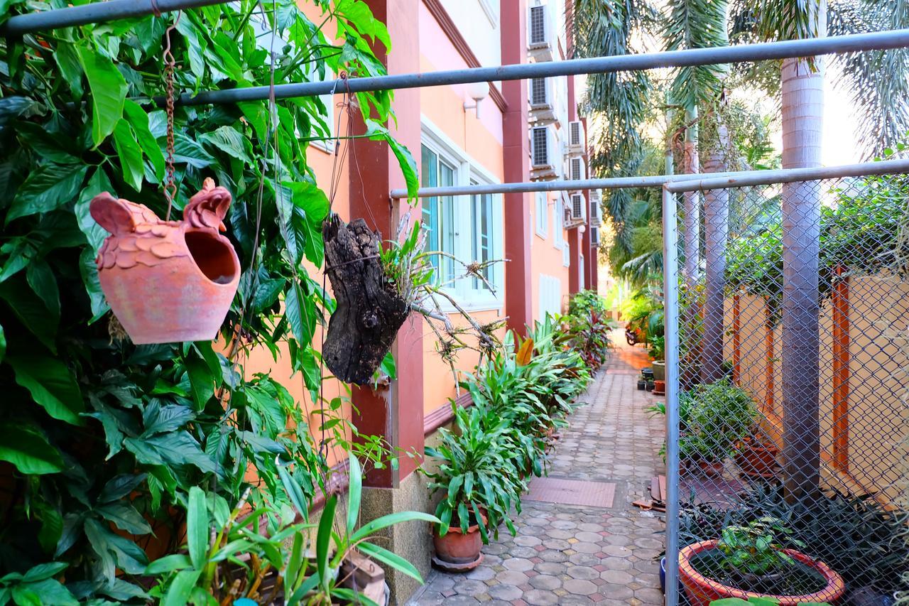 Siam House Interplace Lop Buri Exterior foto